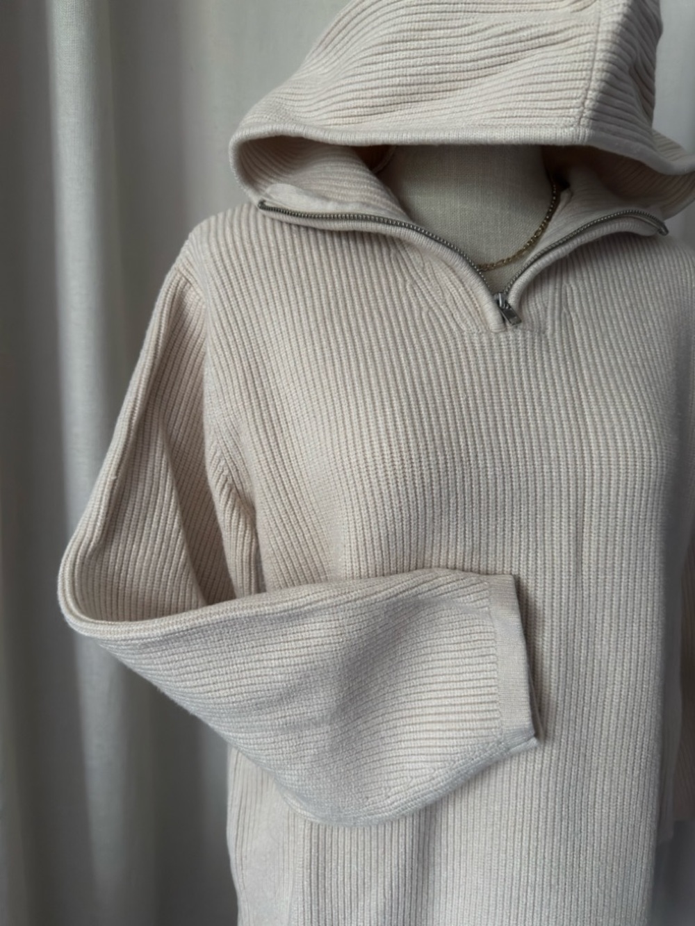 MNG Cream Knit hoodie dress - Picture 2 of 4